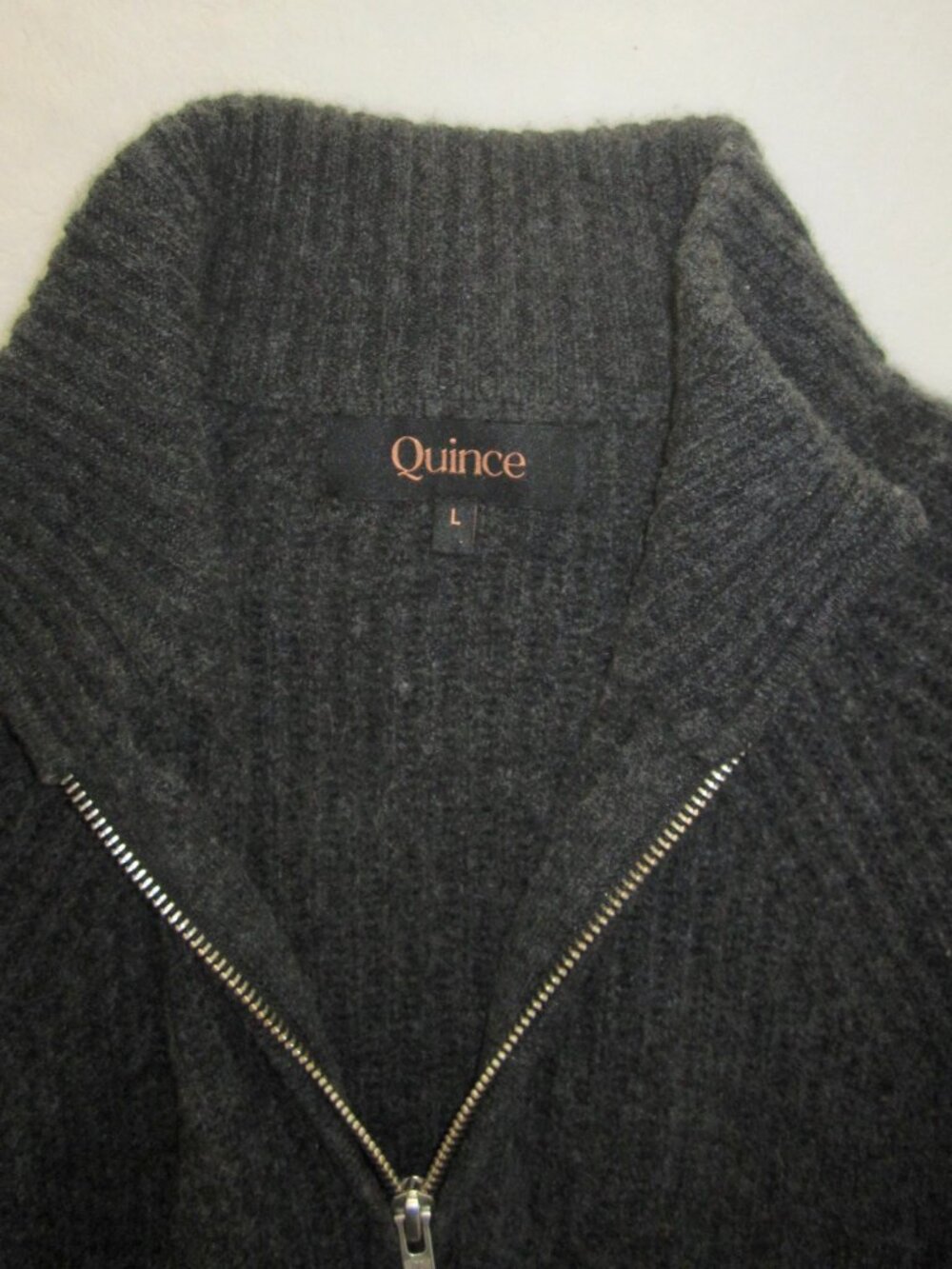 QUNICE Mongolian Cashmere Fisherman Quarter Zip Sweater Charcoal Men's Large - Picture 8 of 10